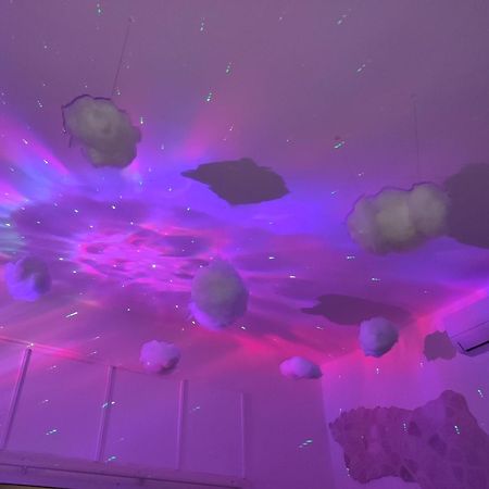 V&M Suite Con Jacuzzi Остуні Екстер'єр фото